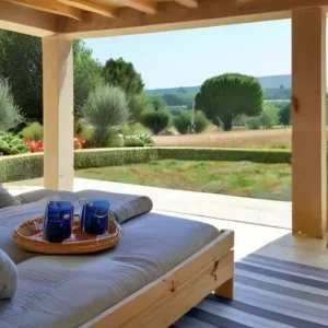 Прованс без штампов: свежие идеи для современного дома