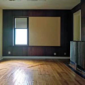 Как добавить дневной свет в темную комнату: приемы без перепланировки