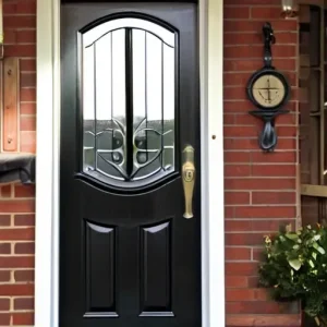 Двери со вставками: как не получить «устаревший» дизайн