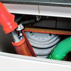 Коллектор в санузле: зачем нужен и как помогает в ремонте