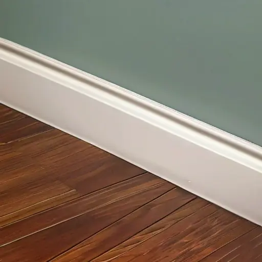 Теплые плинтуса: что это такое и насколько эффективно