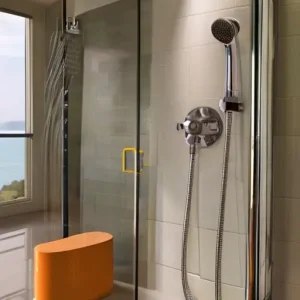 Экономия воды в душе: лейки, режимы, привычки