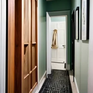 Ремонт прихожей: износостойкие материалы и хранение