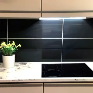 Как спланировать кухонные розетки: техника, фартук, подсветка