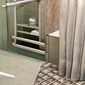 Типовые ошибки в ванной: гидроизоляция, уклоны, швы