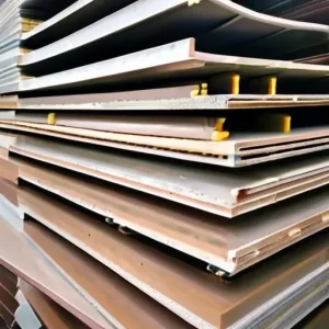 Материалы для опалубки: доска, фанера, пластик