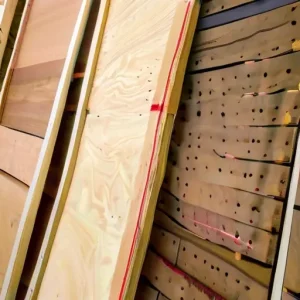 Обшивка каркаса: ОСП, фанера, плиты