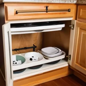 Скрытая установка розеток в кухонных выдвижных ящиках